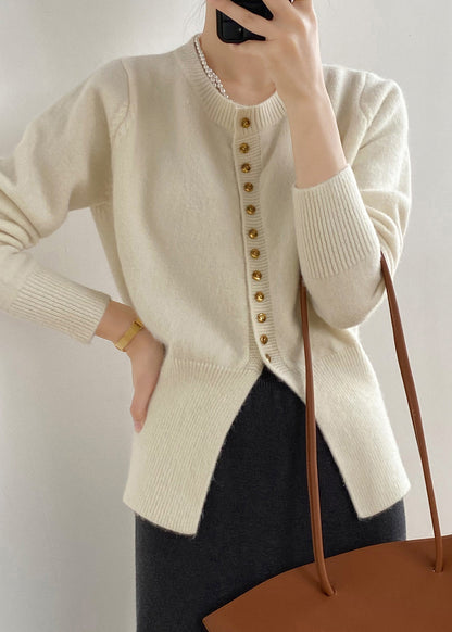 Classic Vintage Cardigan with a Flattering Fit