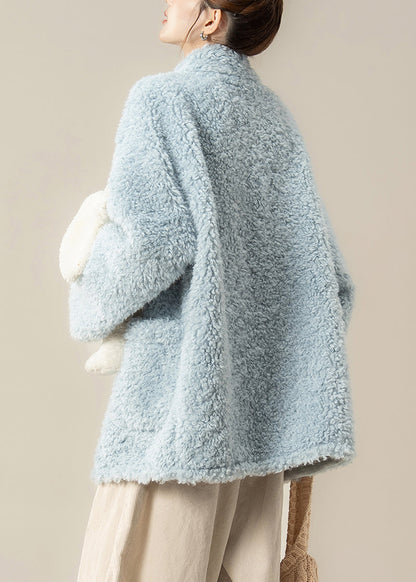 Classic Vintage & Enduringly Stylish Coat