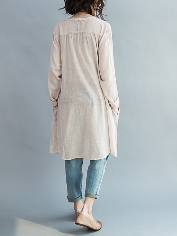 Classic Vintage Blouse with a Flattering Fit