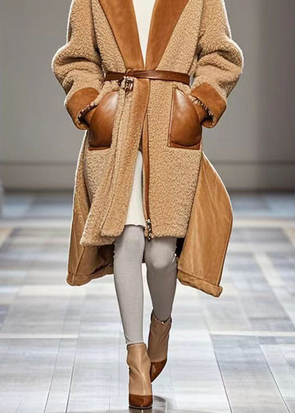 Classic Vintage & Enduringly Stylish Coat