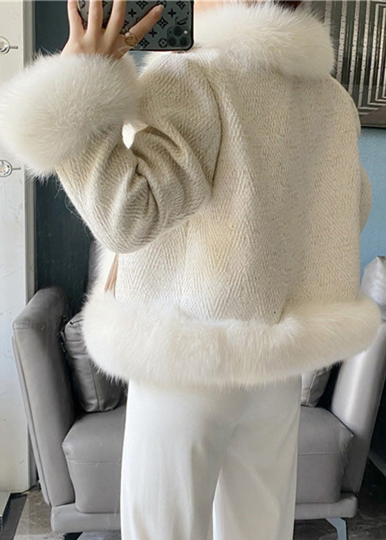 Sophisticated Coat with a Clean Classic Look