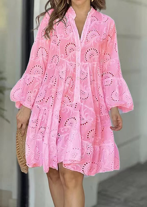 Beautifully Finished Dress in a Timeless Design