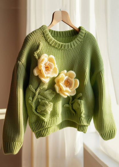 Beautifully Finished Sweater in a Timeless Design
