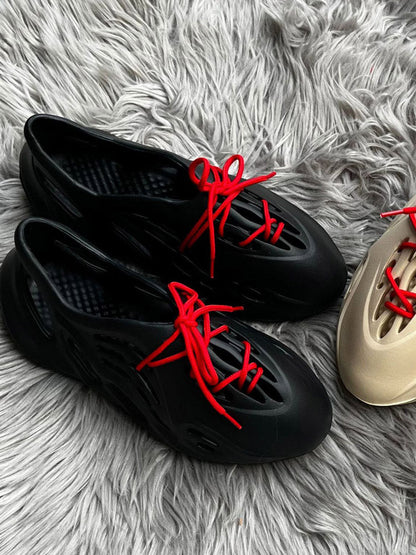 Chic Orthopedic Flats with Unique Design