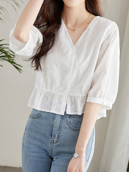 Classic Vintage & Enduringly Stylish Blouse