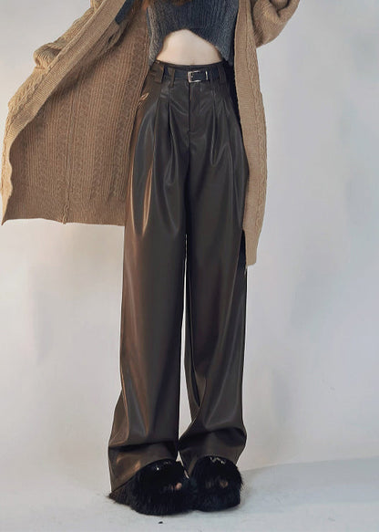 Elegantly Styled Pants for Everyday Wear