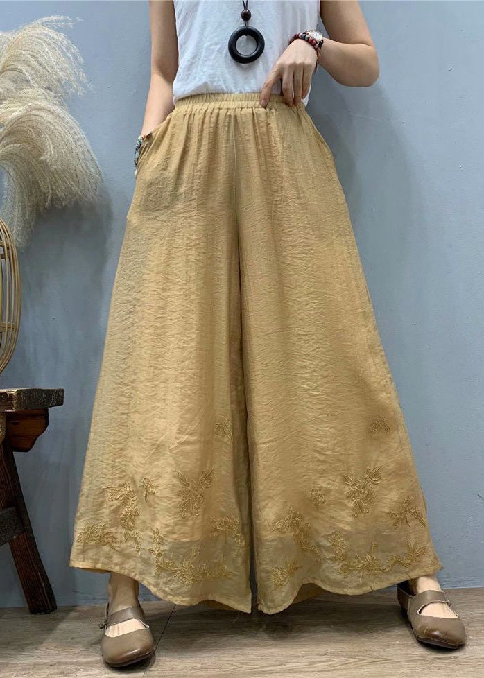 Classic Vintage Pants with a Flattering Fit