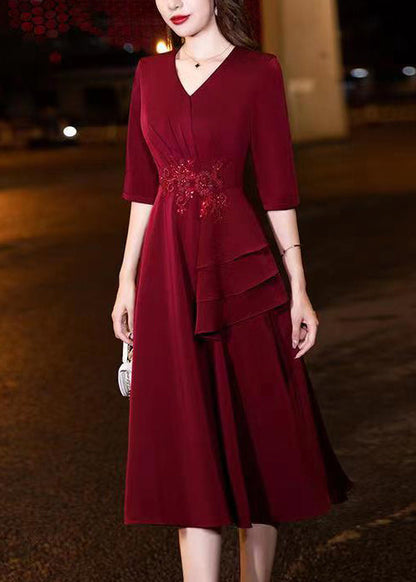 Beautifully Finished Dress in a Timeless Design
