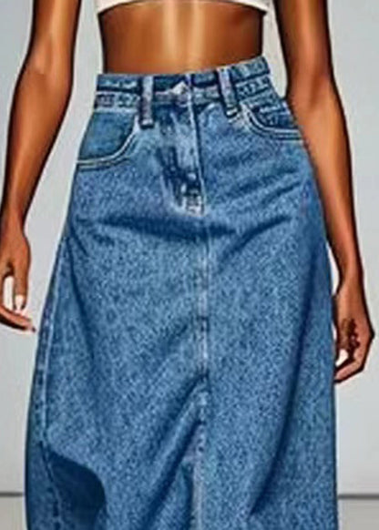 Sophisticated Garment with a Clean Classic Look