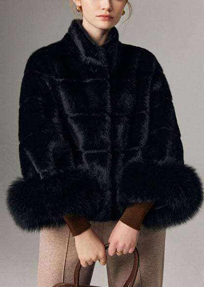 Classic Vintage & Enduringly Stylish Coat
