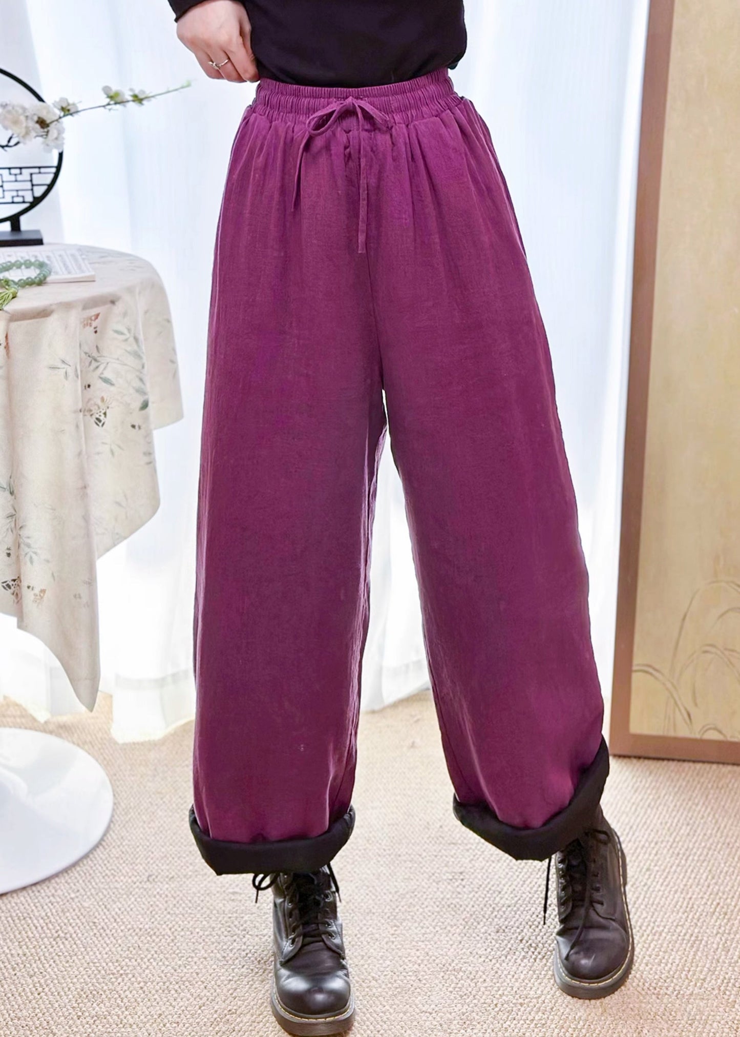 Elegantly Styled Pants for Everyday Wear