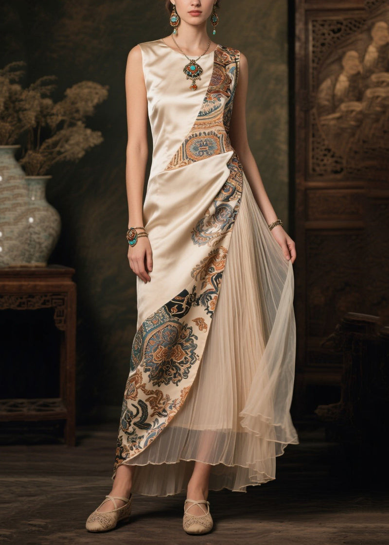 A Vintage Style Dress with Delicate Timeless Details