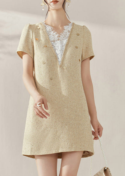 Sophisticated Dress with a Clean Classic Look