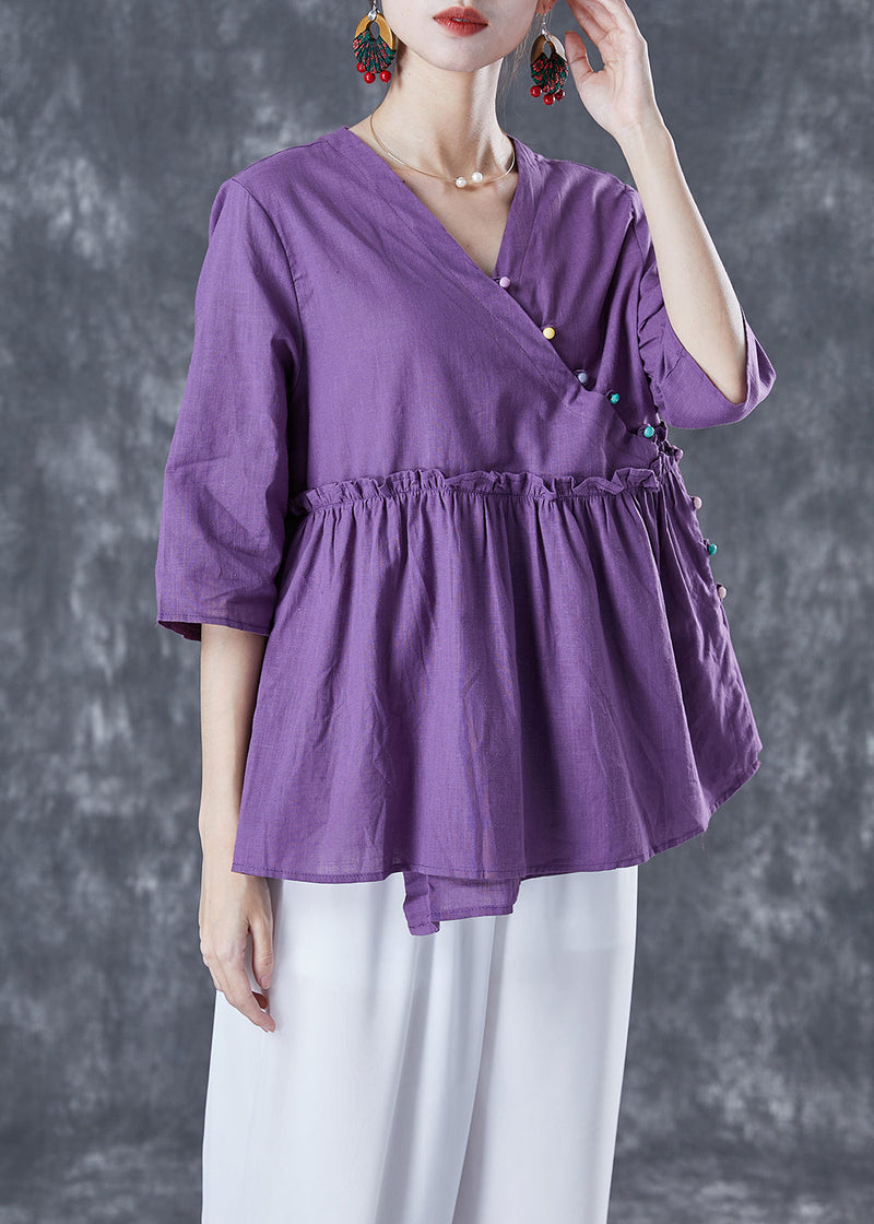 Well Tailored Blouse with a Graceful Silhouette