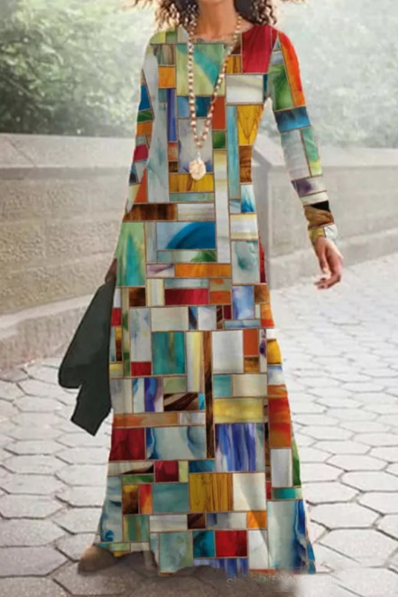 Classic Vintage & Enduringly Stylish Dress