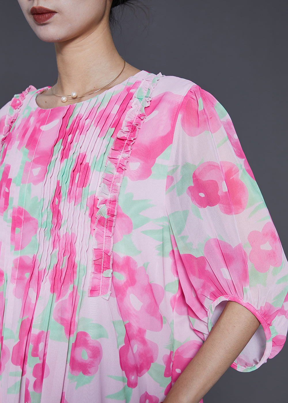 Beautifully Crafted Dress in a Classic Style