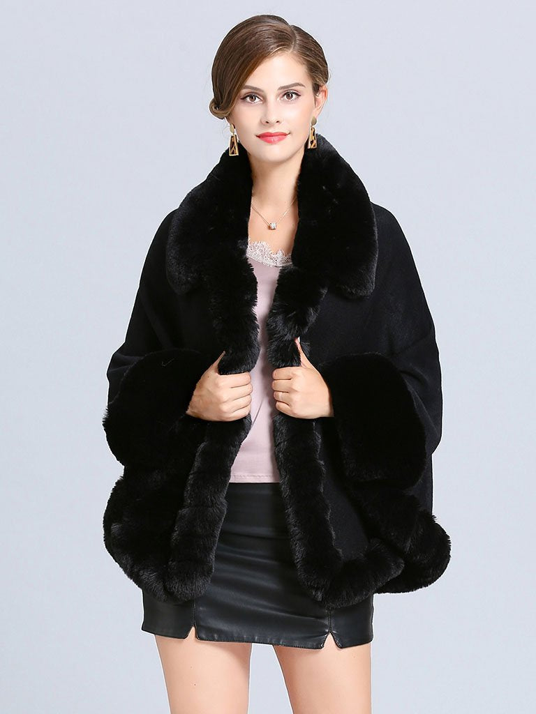 Effortlessly Elegant Sweater with a Timeless Design