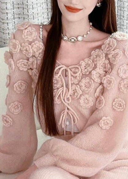 Classic Vintage Sweater with a Flattering Fit