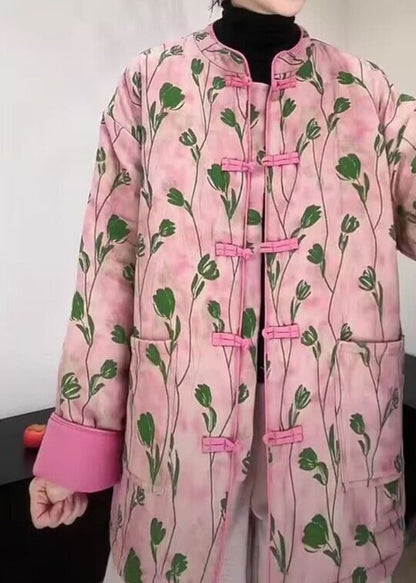 Elegantly Styled Coat for Everyday Wear