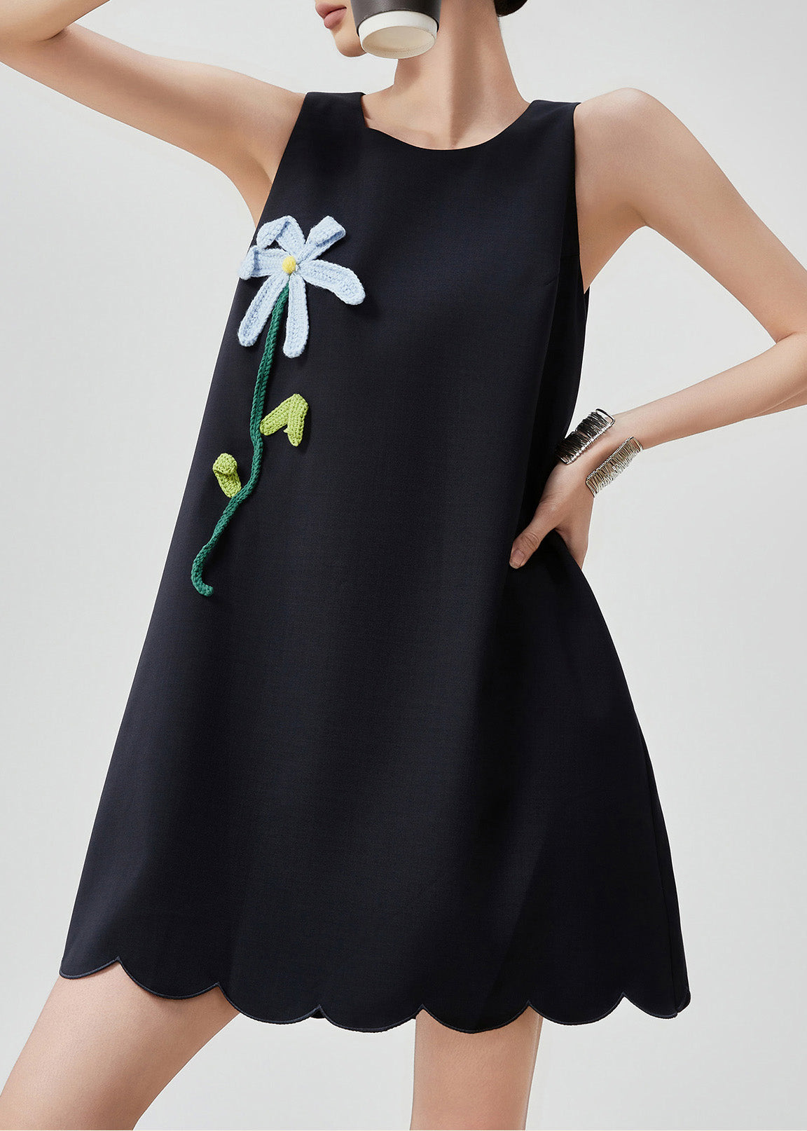 Beautifully Finished Dress in a Timeless Design