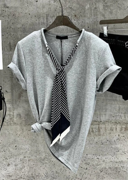 Classic Vintage Shirt with a Flattering Fit