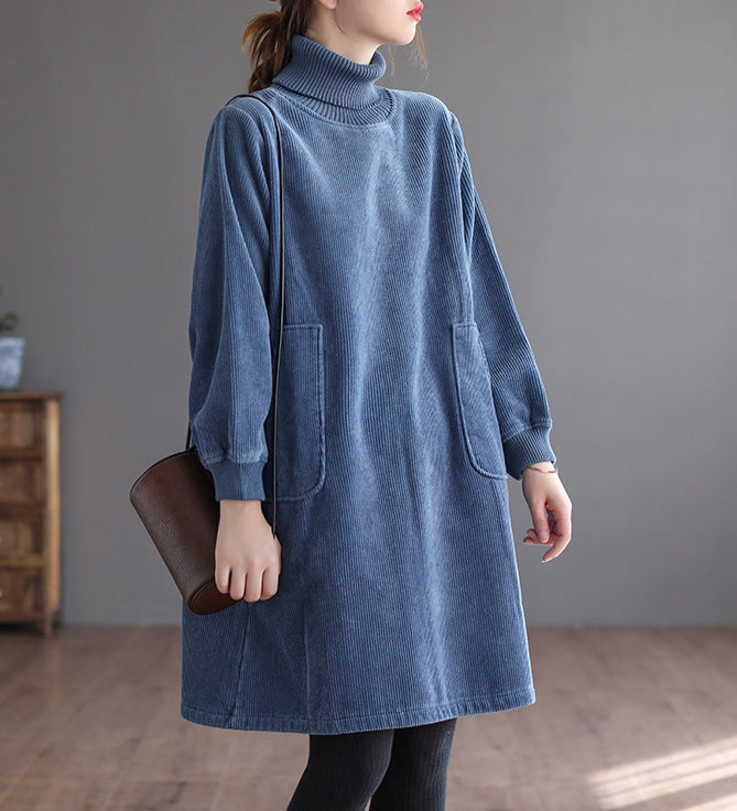A Vintage Style Top with Delicate Timeless Details