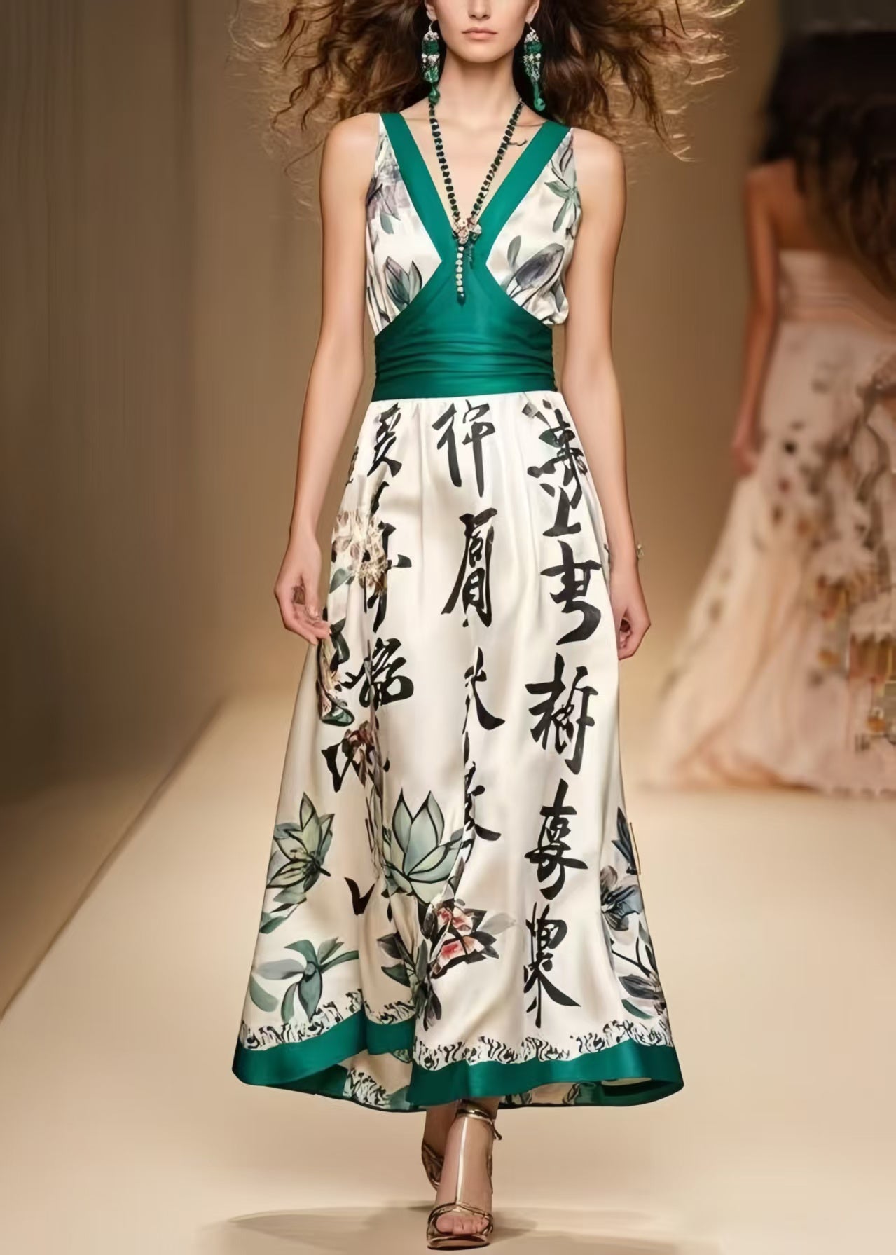 Classic Vintage Dress with a Flattering Fit
