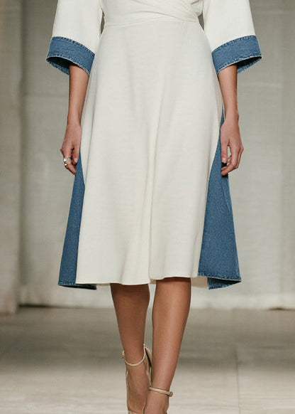 Classic Vintage Dress with a Flattering Fit