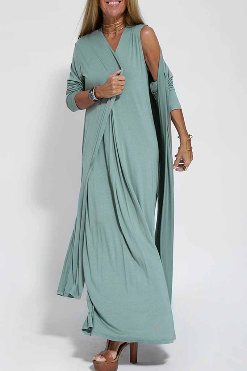 Classic Vintage Cardigan with a Flattering Fit