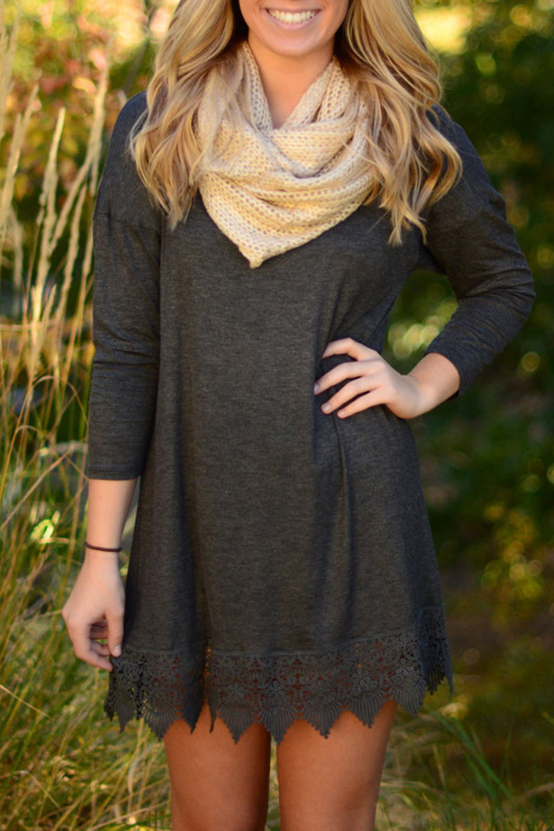 Well Tailored Dress with a Graceful Silhouette