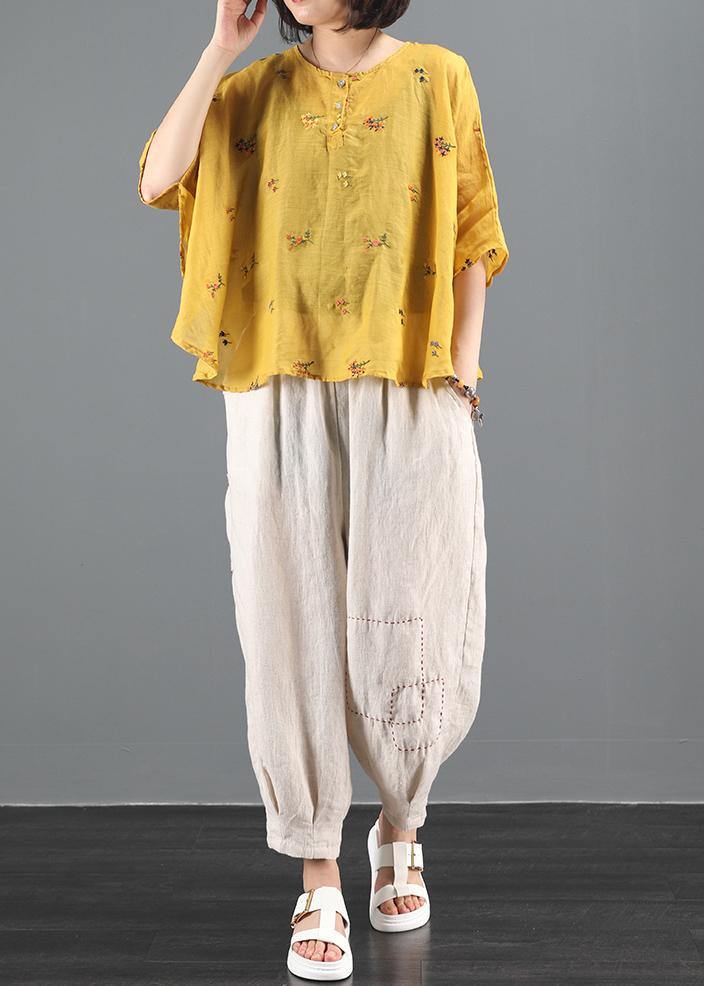 Gracefully Styled Blouse for Any Occasion