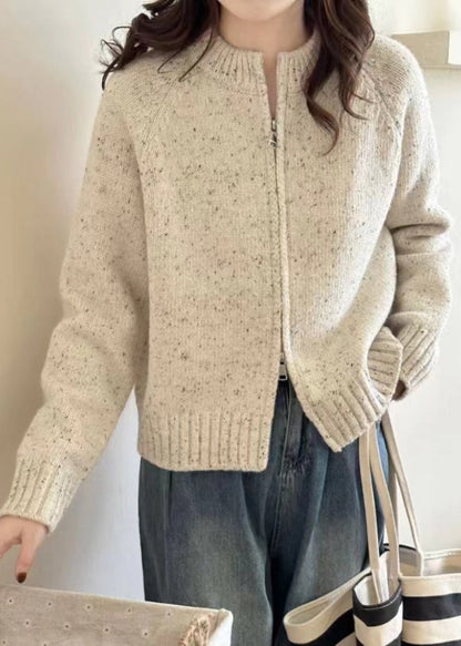 Elegantly Styled Coat for Everyday Wear