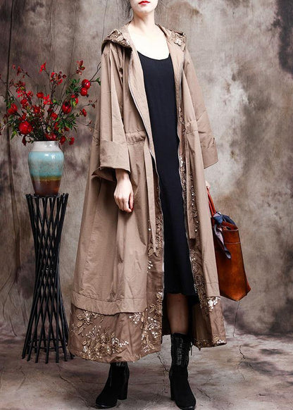 Well Tailored Coat with a Graceful Silhouette