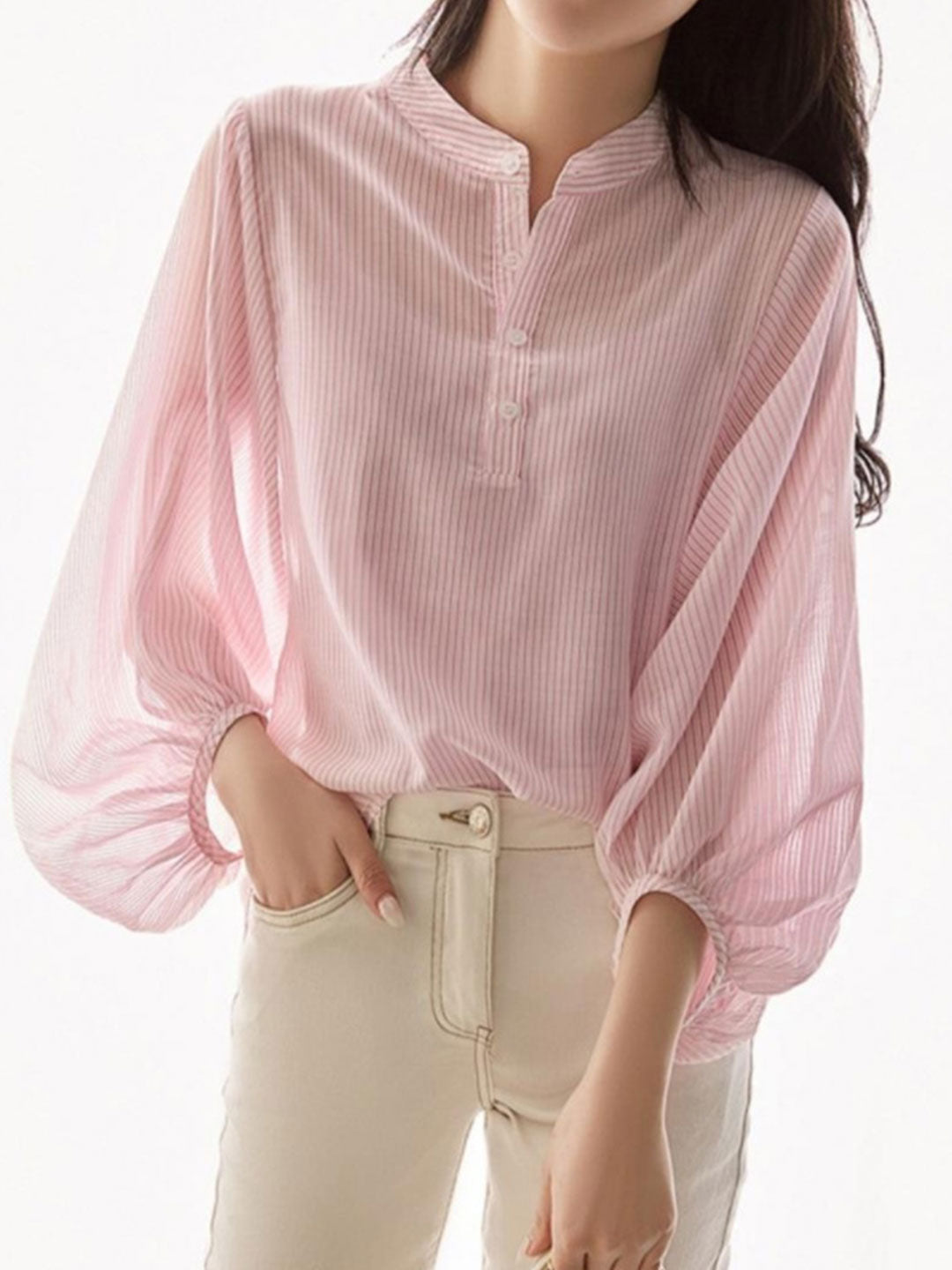 Beautifully Finished Top in a Timeless Design