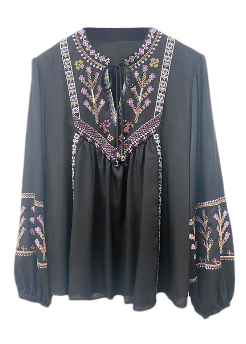 Elegantly Styled Blouse for Everyday Wear