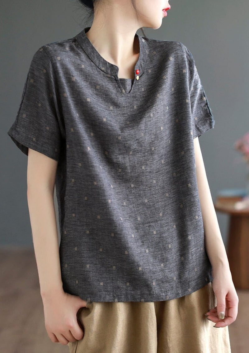 Beautifully Finished Top in a Timeless Design
