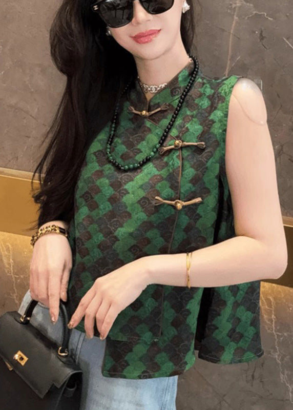 Beautifully Finished Top in a Timeless Design