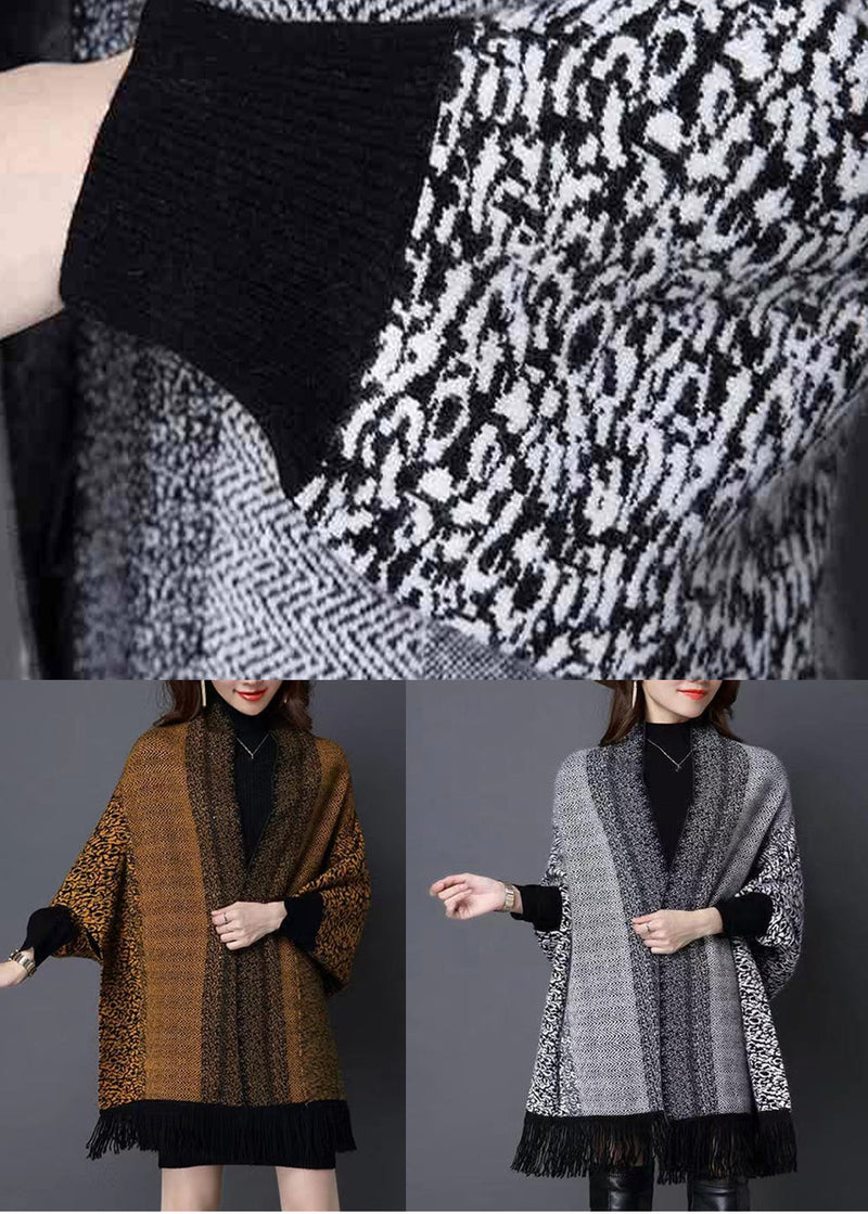 Well Tailored Cardigan with a Graceful Silhouette