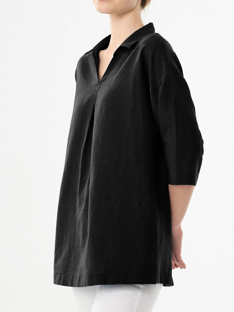 Classic Vintage Top with a Flattering Fit