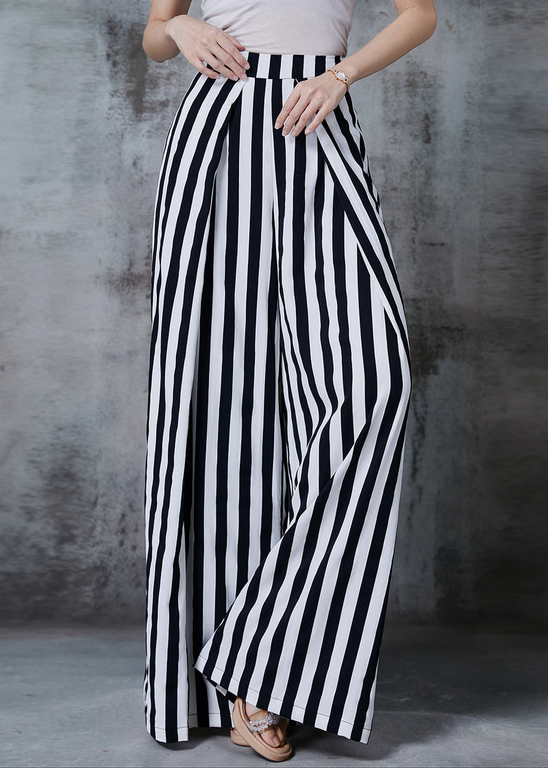 Classic Vintage Pants with a Flattering Fit