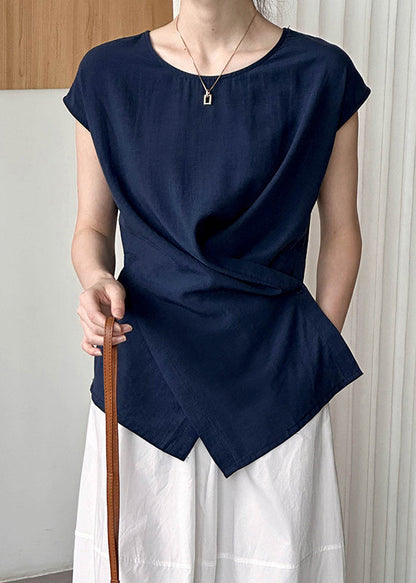Effortlessly Elegant Top with a Timeless Design