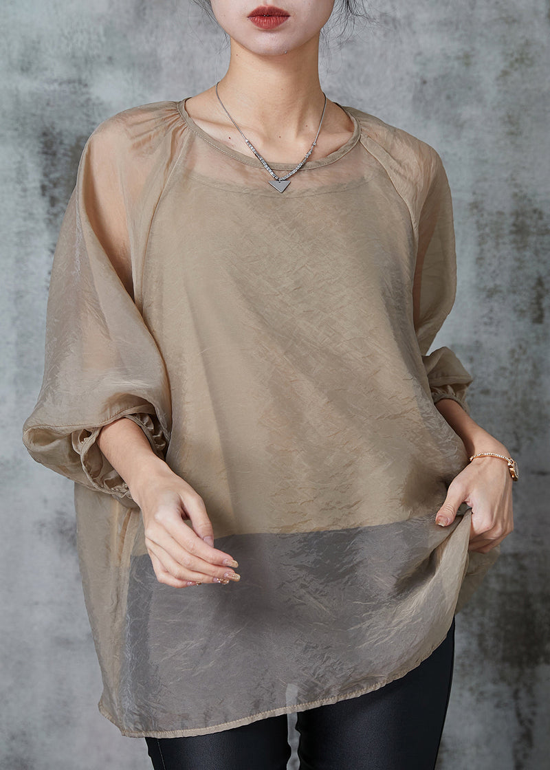 Beautifully Finished Top in a Timeless Design