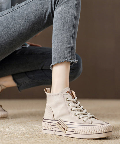 Graceful Orthopedic Shoes for Modern Look