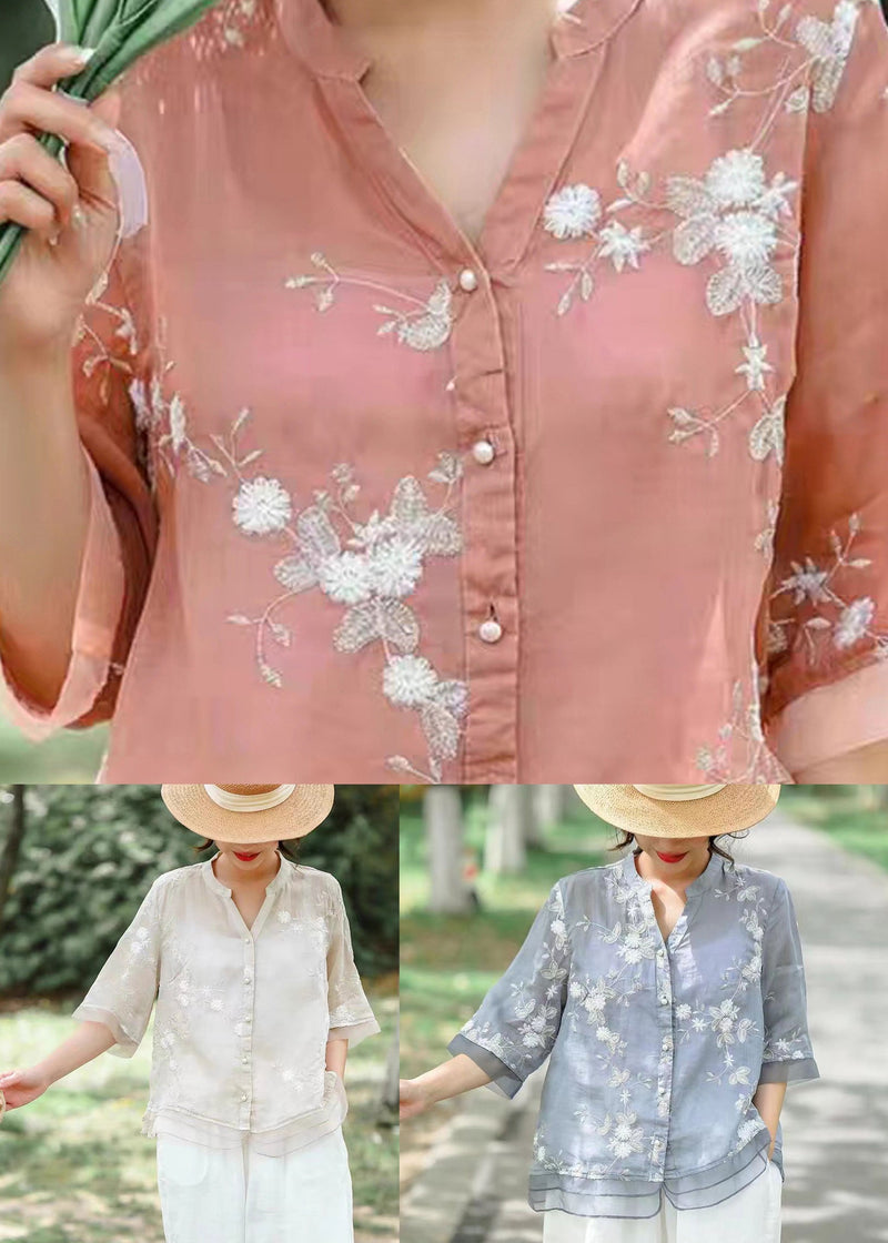 Beautifully Crafted Blouse in a Classic Style
