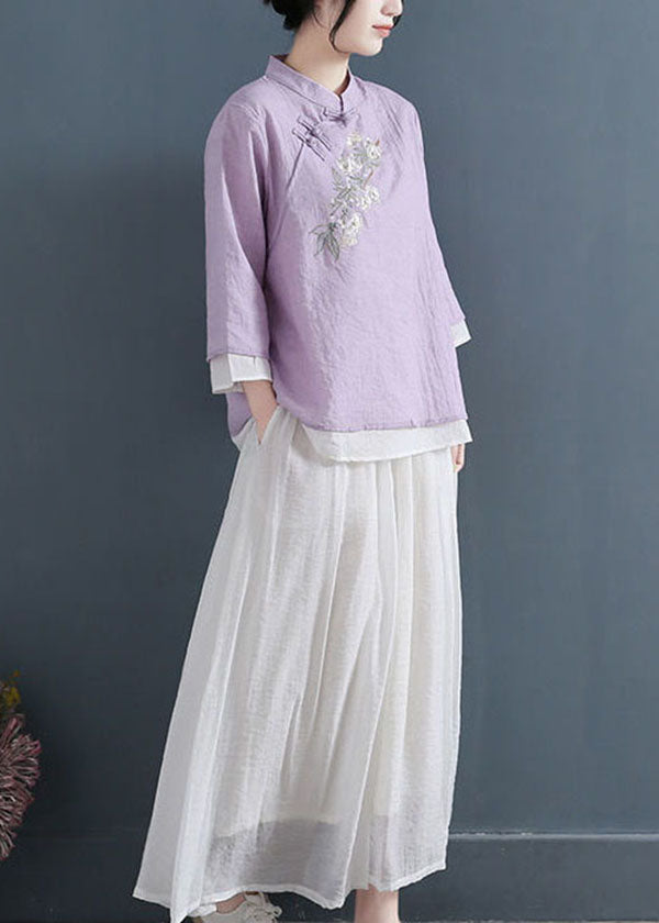 Beautifully Crafted Blouse in a Classic Style