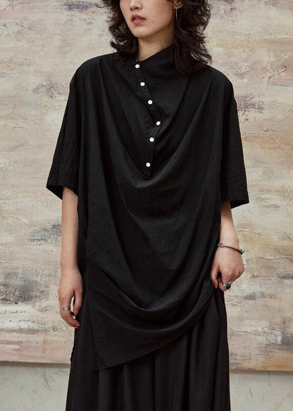 Well Tailored Blouse with a Graceful Silhouette