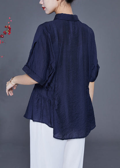 Sophisticated Blouse with a Clean Classic Look