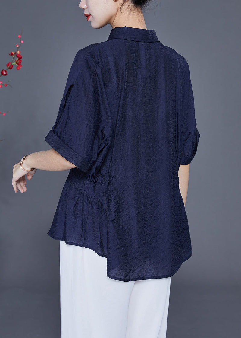 Sophisticated Blouse with a Clean Classic Look