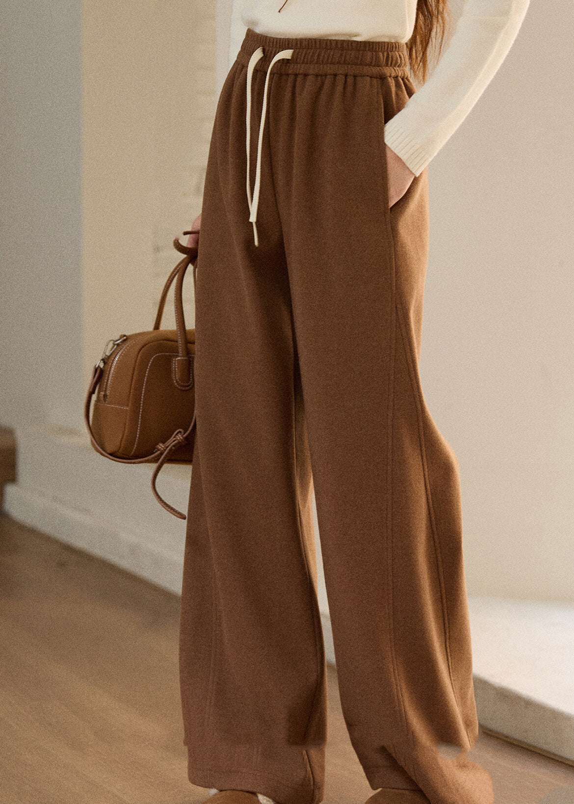 Beautifully Finished Pants in a Timeless Design
