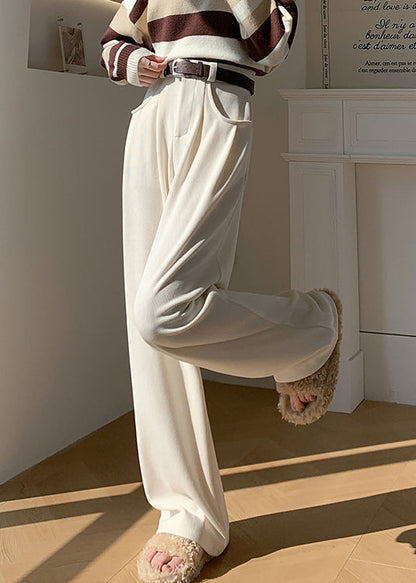 Polished Pants with an Effortless Classic Look